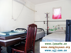 �𺣺������S���r��Ժ