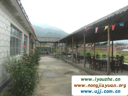 �������r��Ժ